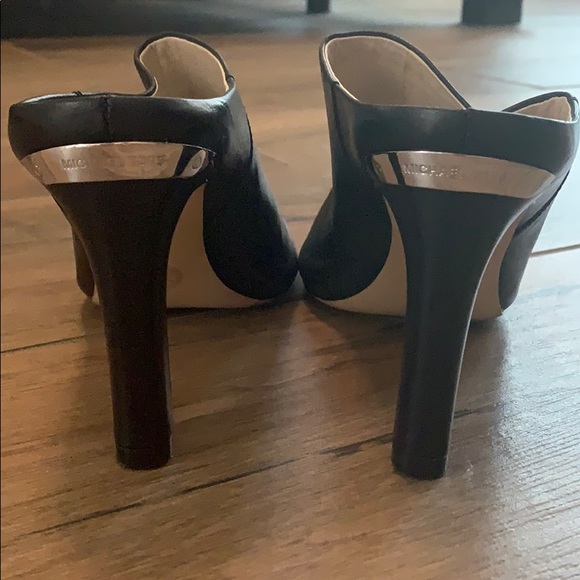 Michael Kors Black Mule Slides - Picture 6 of 8